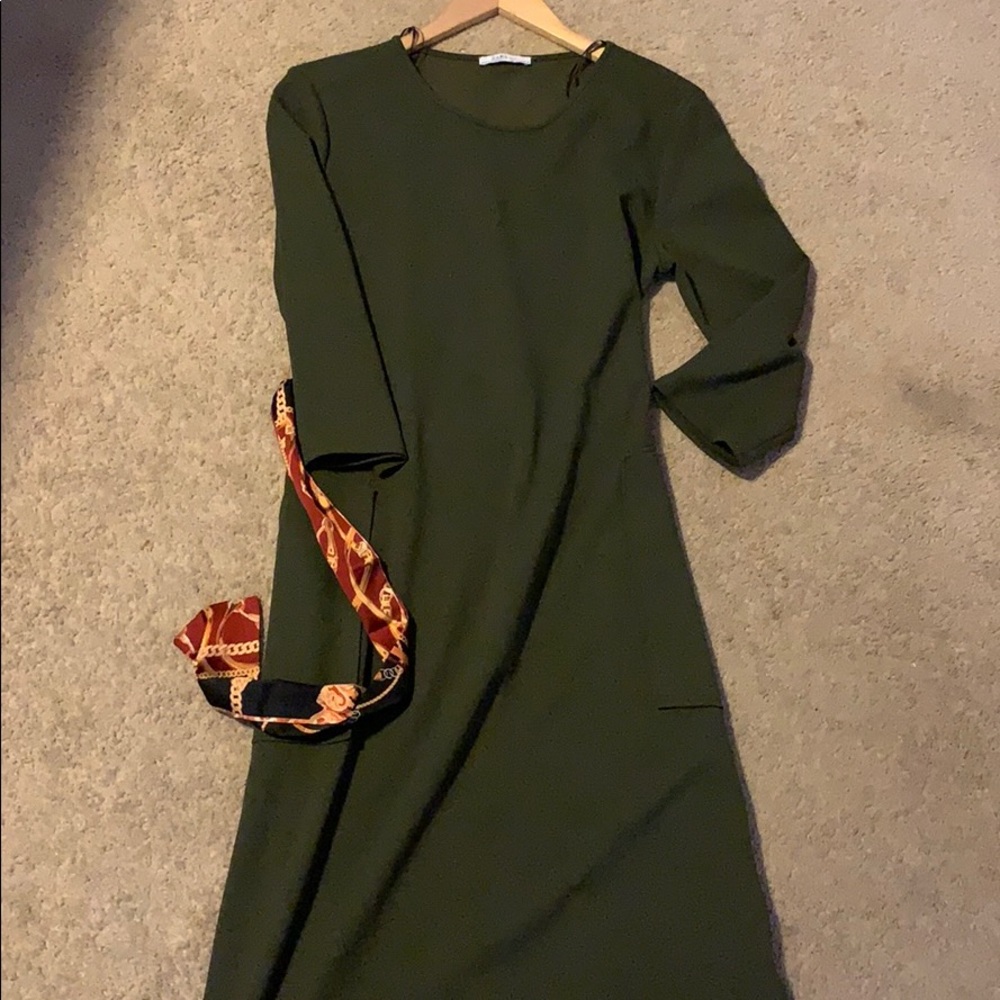 Zara green dress with waist tie L